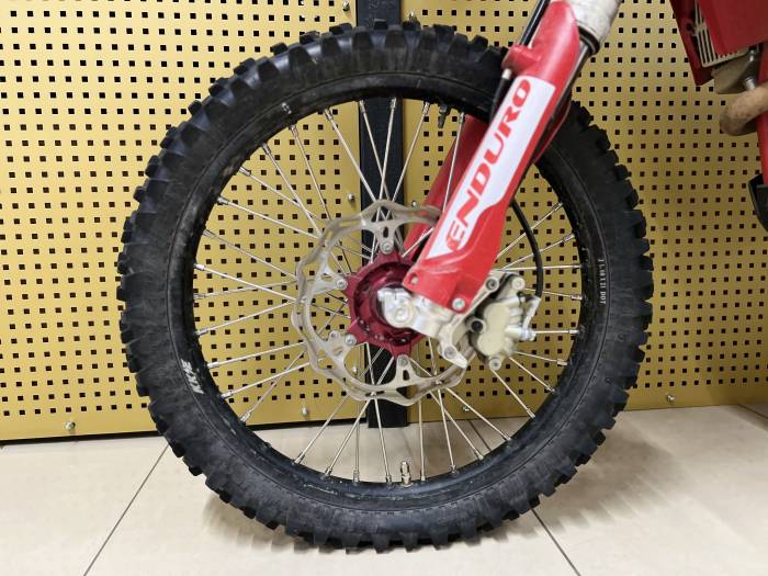 Мотоцикл Hasky F7 300 FCR Gas Б\У MSD