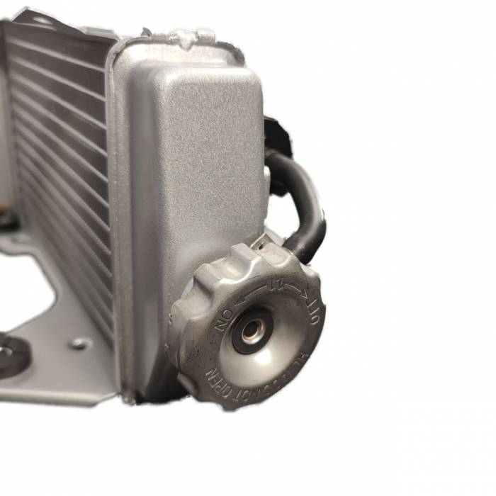 Радиатор правая часть (радиатор+бачок) М серия