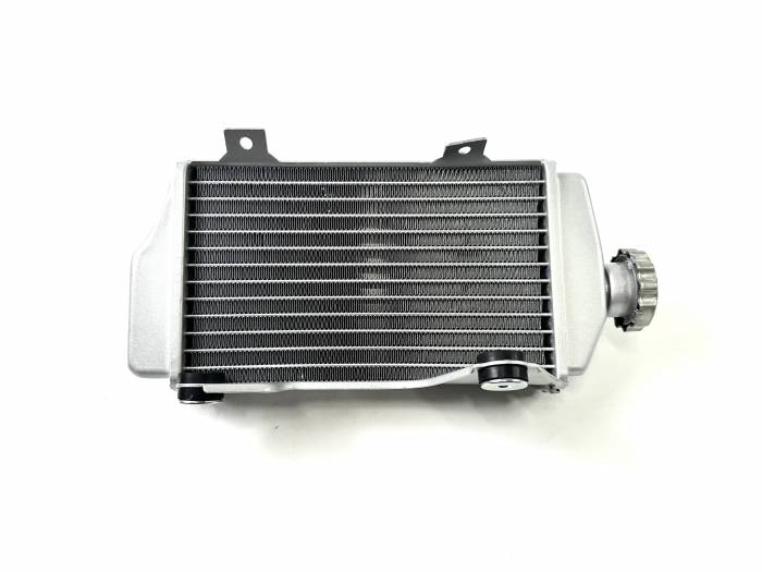 Радиатор правая часть (радиатор+бачок) М серия