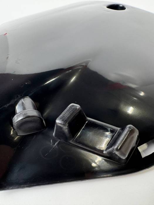 Щиток передний Hasky F5 черный