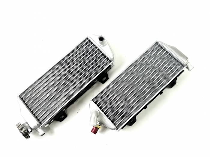 Комплект радиаторов охлаждения Hasky F7