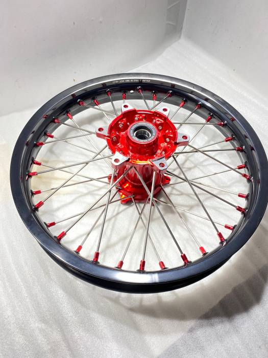 Обод в сборе 2,15-18" GLM 7050, ступица GH Hasky 21/18-GLM7050-GC hub