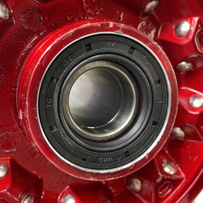 Обод в сборе 2,15-18" GLM 7050, ступица GH Hasky 21/18-GLM7050-GC hub