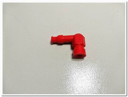 Колпачок свечной мото силикон (красный)