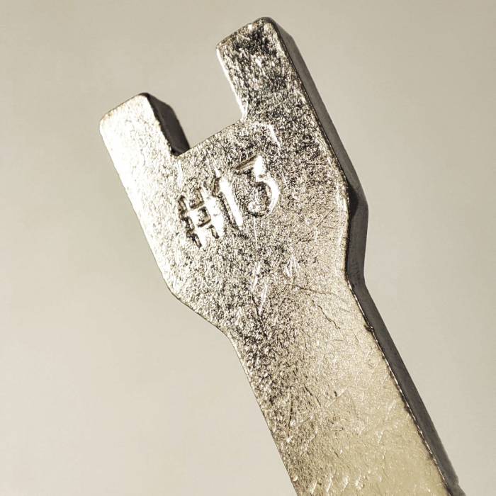 Ключ для натяжки спиц