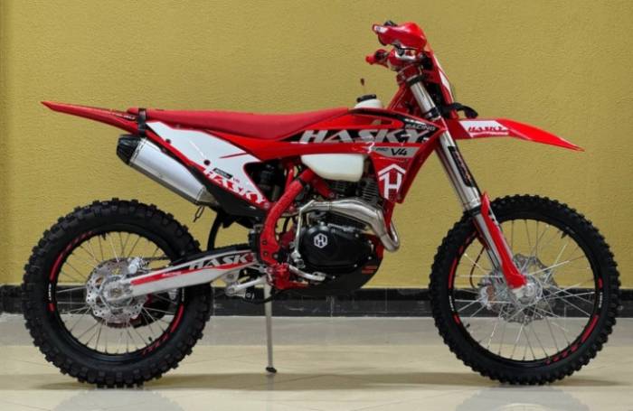 Мотоцикл Hasky V4 Racing (300cc, баланс. вал, 4 клапана) MSD