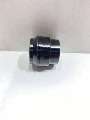 Втулка оси переднего колеса ROCKOT R11/X300 (алюминий)